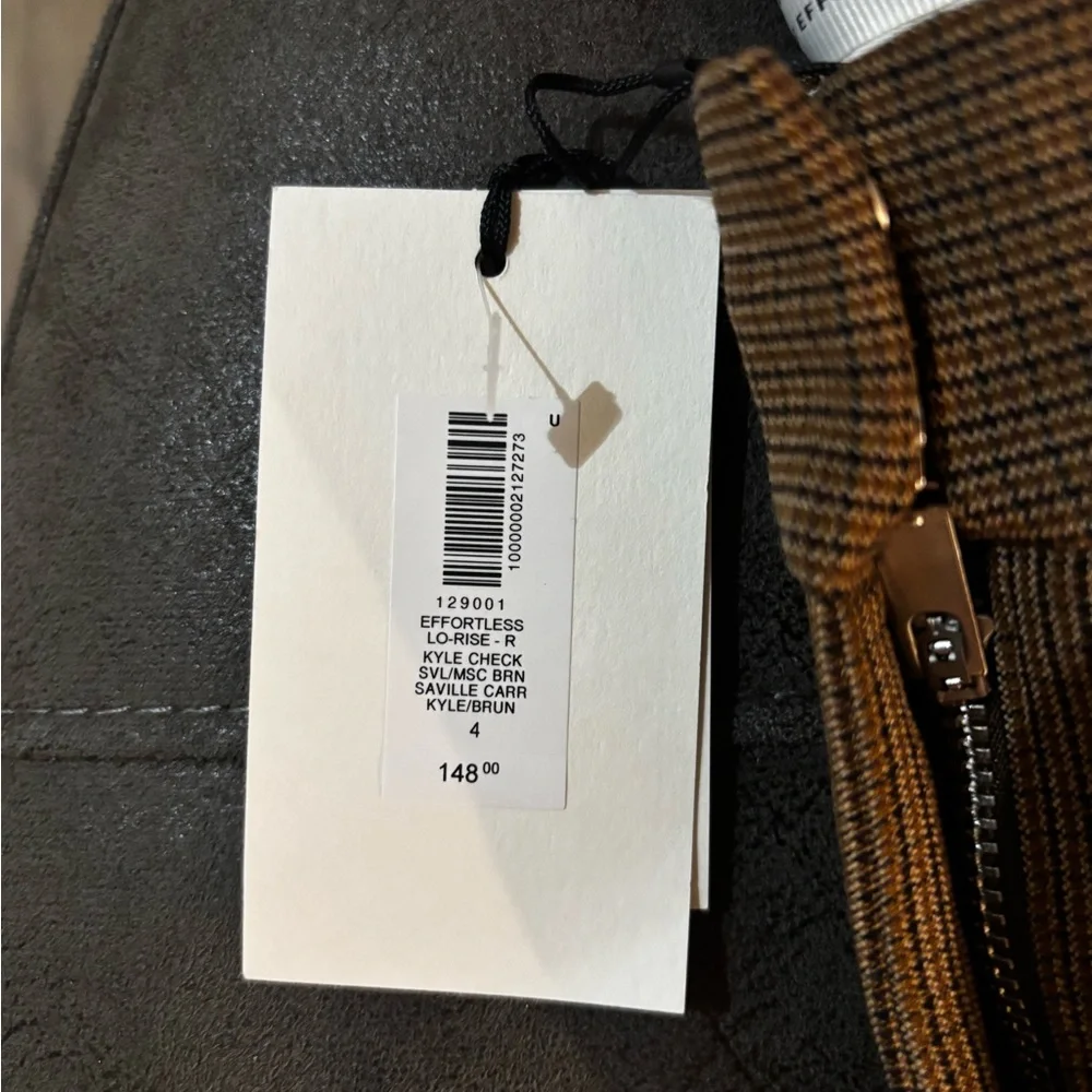 Aritzia Low-Rise the Effortless Pant (Re)ssential - Picture 7 of 11